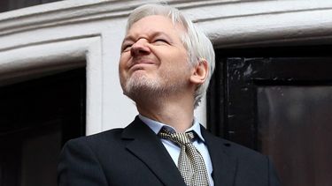 Hace unos meses el propio presidente de Ecuador, Lenín Moreno, calificó a Assange como una piedra en el zapato y dijo que era voluntad de Ecuador poner fin a esa situación.