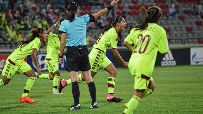 Castellanos celebró su tercer tanto en la competición.&nbsp;