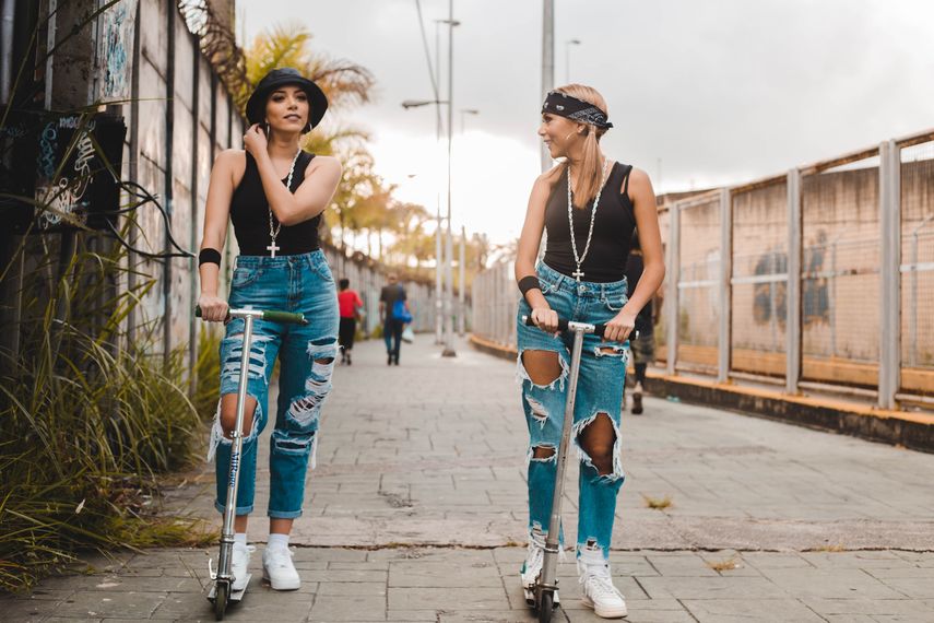 Karliam quiso darle a este tema un plus, concebido desde la &oacute;ptica de la mujer e invit&oacute; a su colega Annybell.