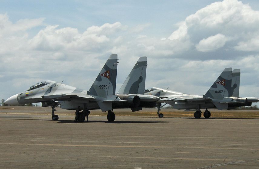 El incidente se produce en un periodo de tensión en la relación bilateral que comenzó el pasado 19 de agosto con la orden de Maduro de cerrar pasos fronterizos con Colombia bajo el argumento de combatir al narcotráfico y a presuntos paramilitares. (Fot