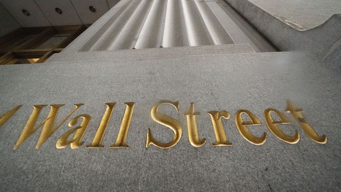 Wall Street termina en rojo la semana