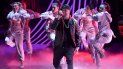 Nicky Jam interpreta El amante en la ceremonia de los Latin Grammy el 16 de noviembre de 2017, en Las Vegas. Nicky Jam interpreta El amante en la ceremonia de los Latin Grammy el 16 de noviembre de 2017, en Las Vegas.
