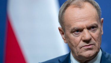 En foto del 4 de marzo del 2024, el primer ministro de Polonia, Donald Tusk, habla en conferencia de prensa junto a la primera ministra de Lituania, Ingrida Simonyte.
