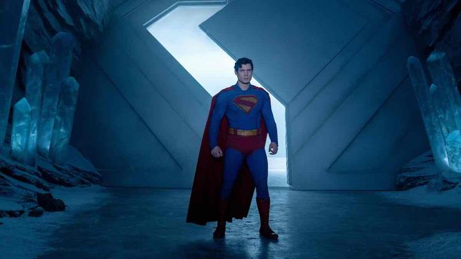 James Gunn cambia las reglas del mundo de super héroes en esta nueva versión de&nbsp;Superman.&nbsp;