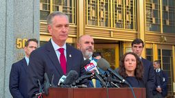 El jefe de la fiscalía federal principal para el Distrito Sur de Nueva York, James M. McDonald, denunció cómo el régimen de Venezuela recurrió a abusos sistemáticos para silenciar a la oposición política, tras su acusción el 8 de octubre de 2026.&nbsp;