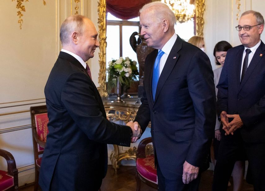 El presidente rudo Vladimir Putin y el presidente estadounidense Joe Biden.&nbsp;