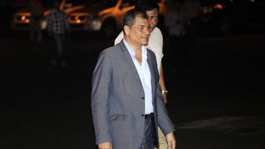 Correa cuestionó que el actual gobierno de Lenín Moreno se haya aliado con las oligarquías y que se haya destituido a Jorge Glas de la Vicepresidencia.