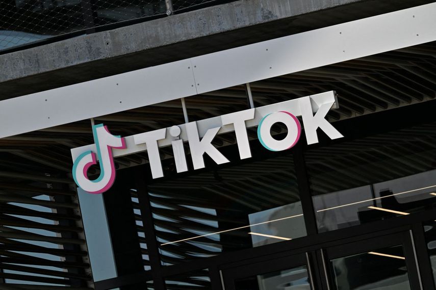 Logo de Tiktok en una empresa de aplicaciones digitales en Los Ángeles, California.&nbsp;