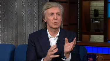 A menudo tengo sue&ntilde;os sobre estar en una banda, y a menudo estoy con John en ellas... Tengo muchos sue&ntilde;os sobre John y siempre son buenos.