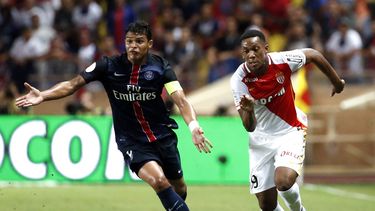 Thiago Silva (izquierda) asegura que el PSG es mucho mejor que el año pasado. (REUTERS)