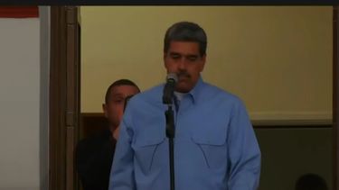 &nbsp;Captura de pantalla del momento en el que Nicolás Maduro se duerme durante su discurso en el Balcón del Pueblo, Miraflores, Caracas.&nbsp;