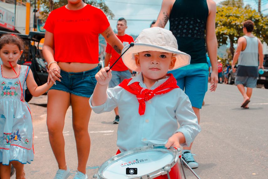 Los ni&ntilde;os tambi&eacute;n forman parte de la celebraci&oacute;n.&nbsp;