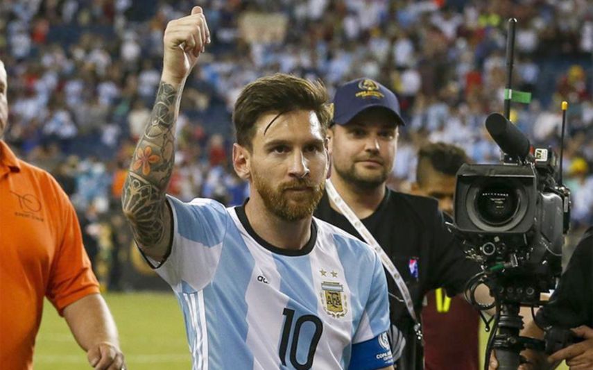 Messi espera ganar por primera vez la Copa América con Argentina, luego de perder dos finales. (EFE)