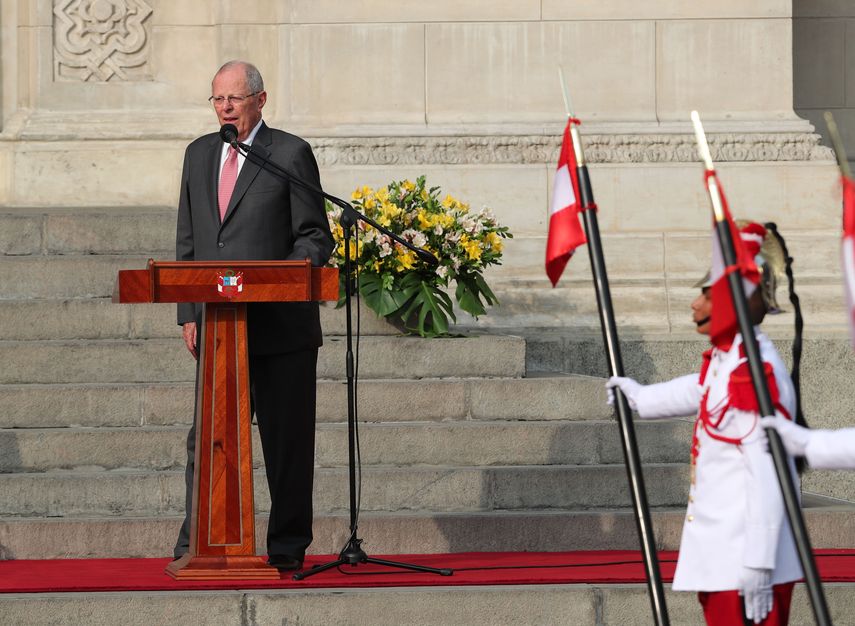 El Congreso peruano debatió, y finalmente archivó el 21 de diciembre, un pedido de destitución presentado por la oposición contra Kuczynski