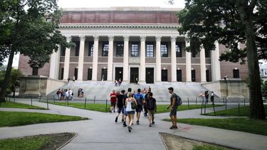 La Universidad de Harvard y otras casas de estudio defienden su posición ante señalamientos de antisemitismo.&nbsp;