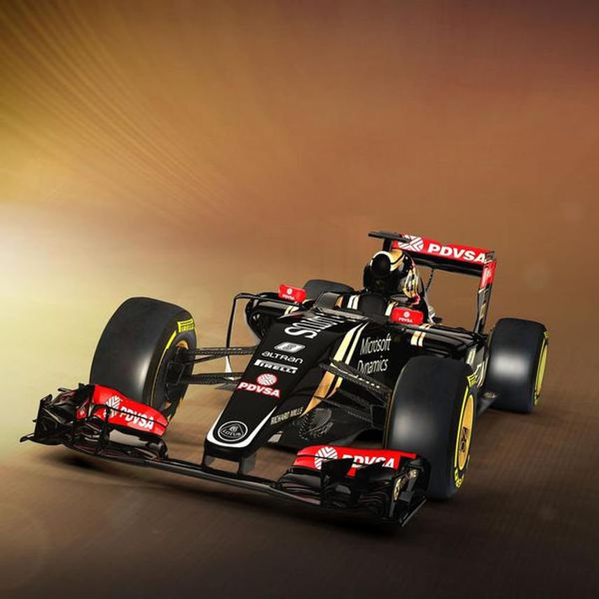 El E23 presenta cambios en su motor y el diseño delantero. (Twitter)