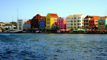 El primer ministro de Curazao, Gilmar Pik Pisas, pidió a sus ciudadanos evitar viajar a Venezuela hasta nuevo aviso”. &nbsp;