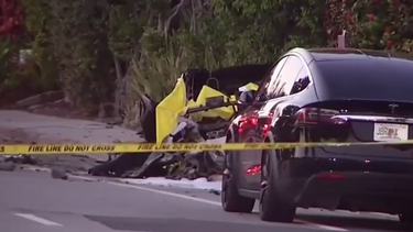 El auto quedó totalmente destruido.