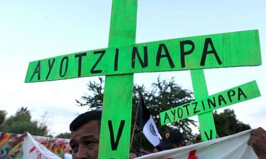 Imagen de una de las manifestaciones en las que se pide se esclarezca la verdad sobre los 43 estudiantes desaparecidos. (EFE/Archivo)