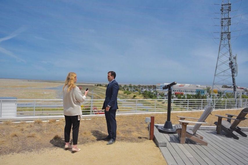 El gobernador de Puerto Rico, Ricardo Roselló, visita la sede de Facebook en Silicon Valley, California, para conocer las oportunidades de colaboración con pequeños negocios que puedan desarrollarse en la isla.