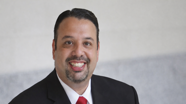 Eddy Acevedo, nacido en Miami-Dade, nombrado como vicepresidente de Política y Relaciones Gubernamentales de la NED.&nbsp;