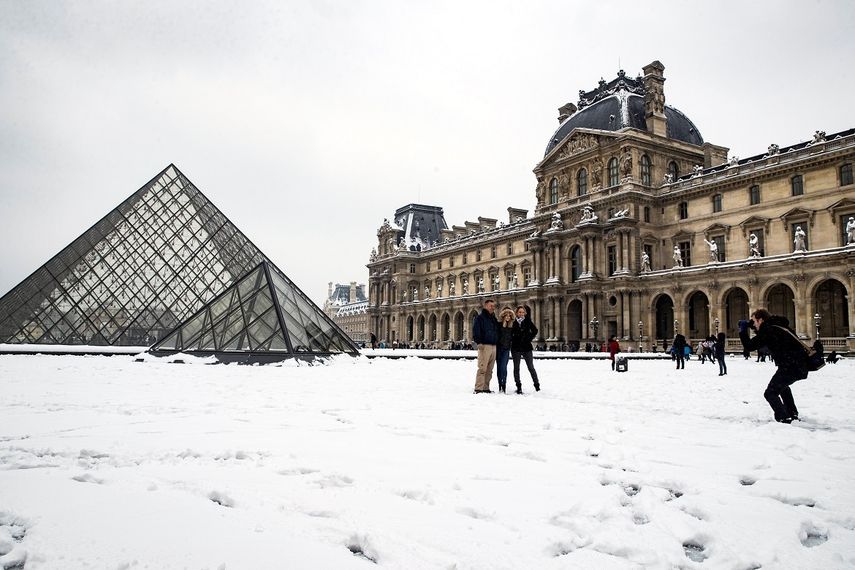 El Museo&nbsp;del&nbsp;Louvre&nbsp;de París es muy visitado durante todo el año.&nbsp;