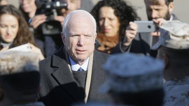 El senador John McCain en una imagen de enero de este año  