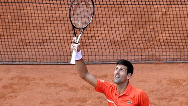 El penúltimo obstáculo para Djokovic será, como estaba previsto, un Thiem que ha encontrado en Roland Garros su segunda casa. El austríaco no ha fallado en esa ronda en cuatro años, algo que ninguno de los tres grandes puede firmar.