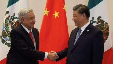 Andrés López Obrador se reúne con el presidente de China, Xi Jinping, en San Francisco, California