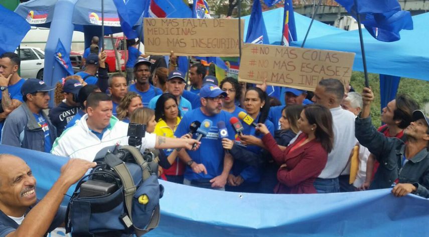 La idea consiste en que la ciudadanía done a UNT los medicamentos que tengan en desuso, pero que no estén vencidos, explicó el secretario de la organización, Mauricio Gutiérrez.