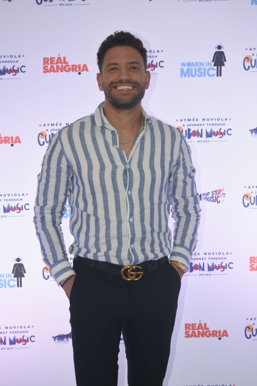 Rolf Sánchez a su llegada a la alfombra roja del espectáculo.&nbsp;