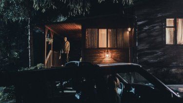 The Strangers: Chapter 1, el primer capítulo de una trilogía inspirada en el clásico contemporáneo homónimo de 200.