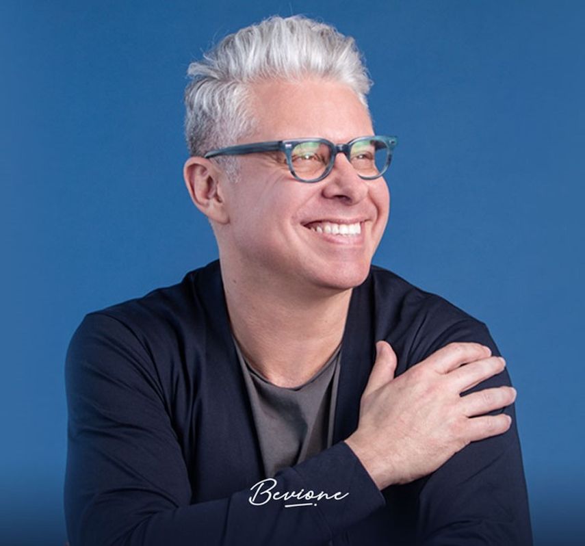 El conferencista Julio Bevione.