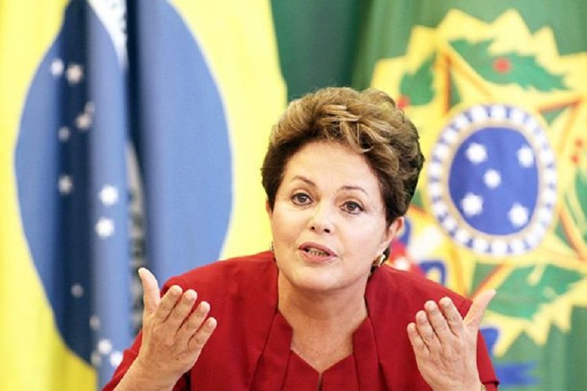  El presidenta de Brasil, Dilma Rousseff está acusada de maquillar el informe contable que fue rechazado por el Tribunal de Cuentas de la Unión  (ARCHIVO)