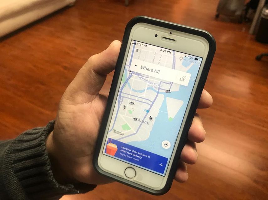 Uber sitúa sus valores en 180.000 millones de dólares.