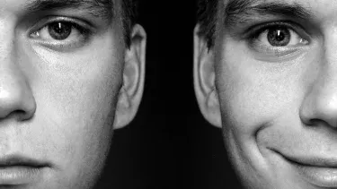 Estos episodios de cambio de humor no son tan intensos como cuando se trata de un paciente con trastorno bipolar