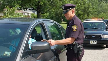 La medida es mpulsada por legisladores estatales que aseguran que “ayudaría a prevenir el fraude electoral y facilitar la identificación.”