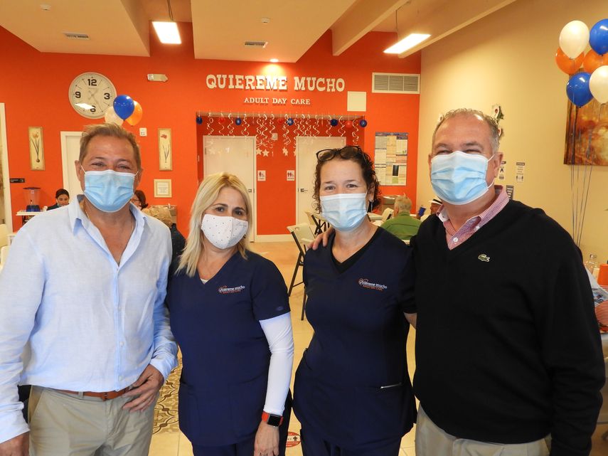 De izquierda a derecha Felix Jiménez, María Elena Pérez, Wayra León y Juan Carlos Sánchez.