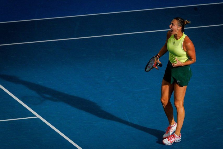 Aryna Sabalenka de Bielorrusia reacciona durante la final individual femenina contra Marta Kostyuk de Ucrania en el torneo internacional de tenis de Brisbane en Brisbane el 11 de enero de 2026.&nbsp;