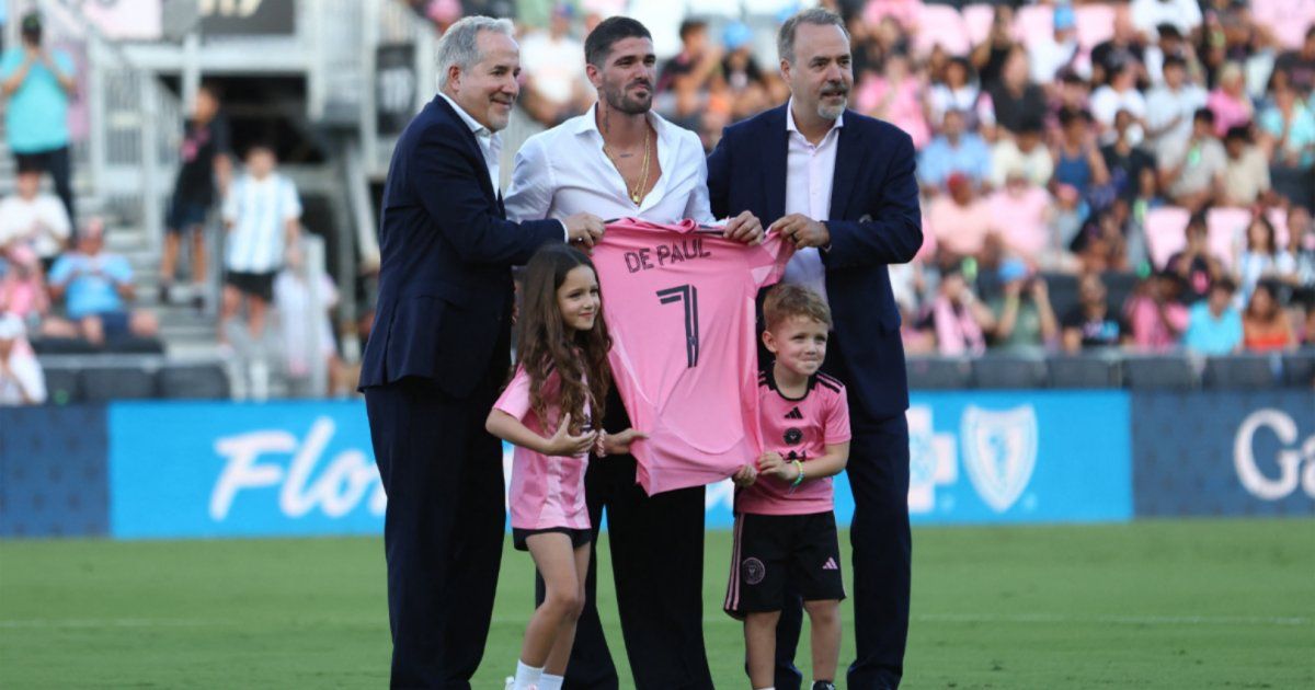Rodrigo De Paul presentado en Chase Stadium bajo una fiesta argentina para el Inter Miami