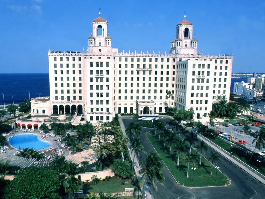 Cuba&nbsp;cuenta actualmente con 366 hoteles, proyecta la apertura de 15 nuevos hoteles este año y planea sumar unas 100.000 habitaciones para 2030.