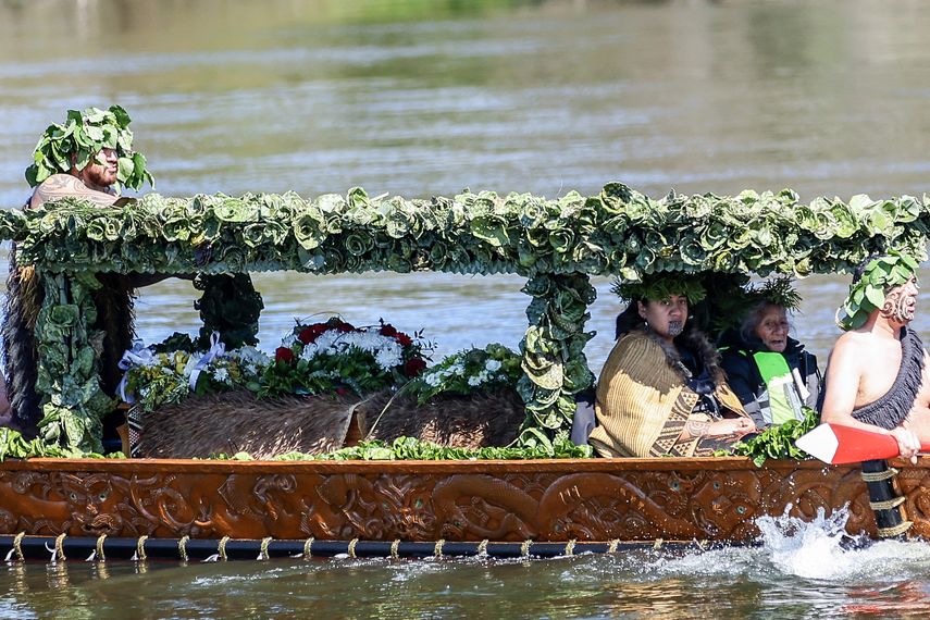 Indígenas Maori De Nueva Zelanda Designan A Su Nueva Reina