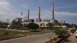 Termoeléctricas del sistema eléctrico en Venezuela están en el abandono y no pueden auxiliar la generación en medio de la crisis / Termoeléctricas del sistema eléctrico en Venezuela están en el abandono y no pueden auxiliar la generación en medio de la crisis /
