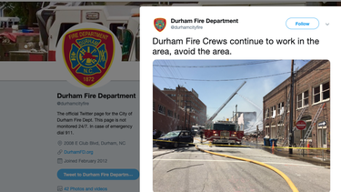El Departamento de Bomberos de Durham recomendó evitar el área. 