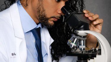 El microbiólogo Wickander Ferreira, experto en estética regenerativa.