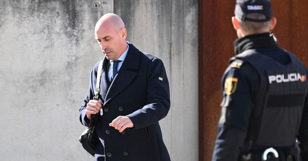 Fiscalía pide que se repita el juicio a Luis Rubiales por la parcialidad del juez