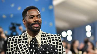 El actor estadounidense Colman Domingo llega a la Met Gala 2025 en el Museo Metropolitano de Arte el 5 de mayo de 2025 en Nueva York. La gala recauda fondos para el Instituto del Traje del Museo Metropolitano de Arte. Angela WEISS / AFP)