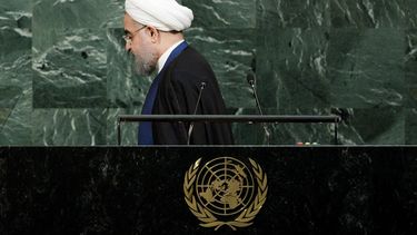 El presidente iraní, Hasan Rohaní, tras pronunciar su discurso durante la segunda jornada del 72 Período de Sesiones de la Asamblea General de las Naciones Unidas, en la sede de la ONU en Nueva York, Estados Unidos, hoy, 20 de septiembre de 2017.