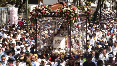 La devoción a la&nbsp;Divina&nbsp;Pastora&nbsp;es la que convoca a la mayor cantidad de fieles en Venezuela y es la segunda más multitudinaria de América Latina&nbsp;