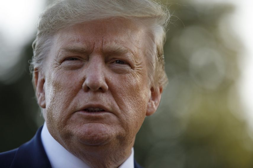 El presidente Donald Trump atiende a la prensa en la Casa Blanca en Washington, el viernes 30 de agosto de 2019.